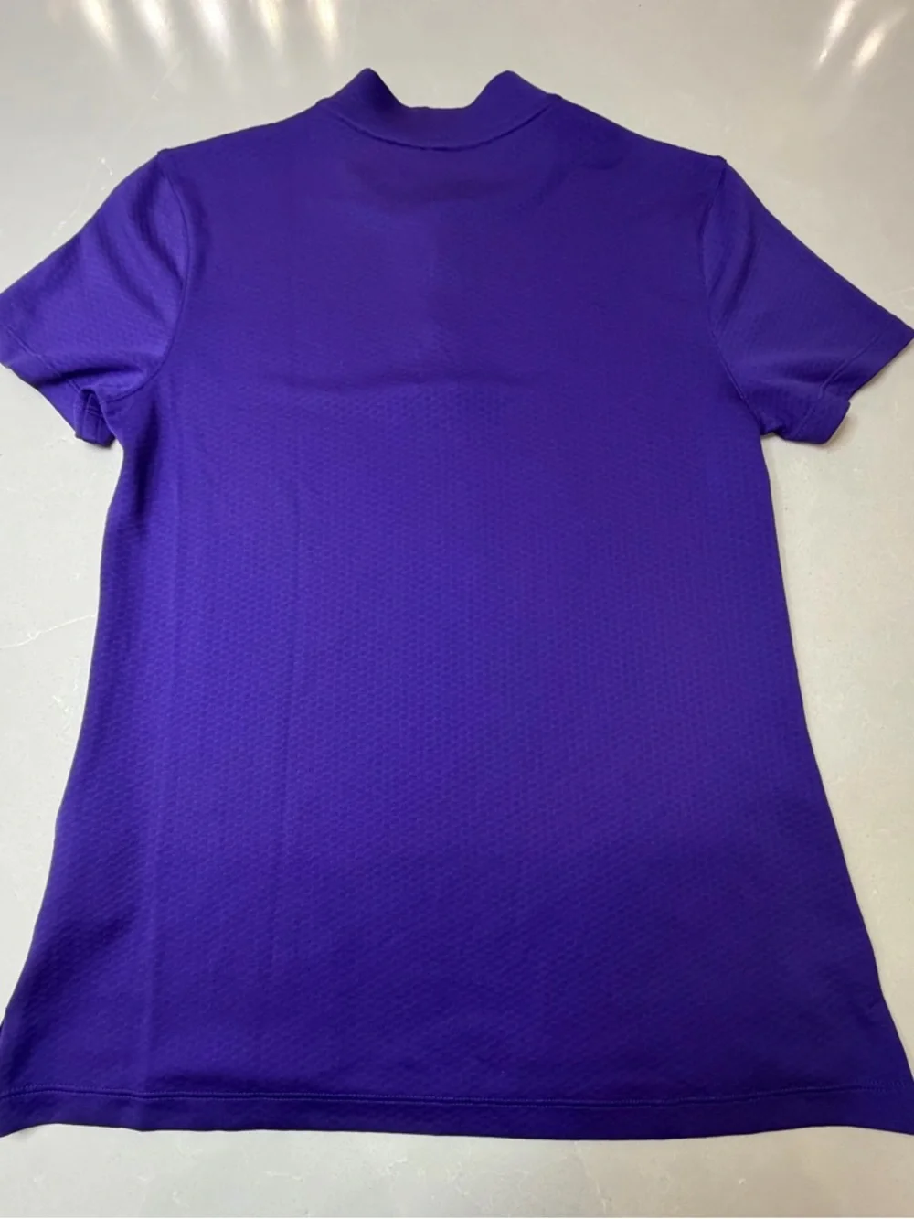 Nike Women’s Dri-Fit Fairway Blade Golf Purple Short-Sleeve Zip Mock Neck Top, S